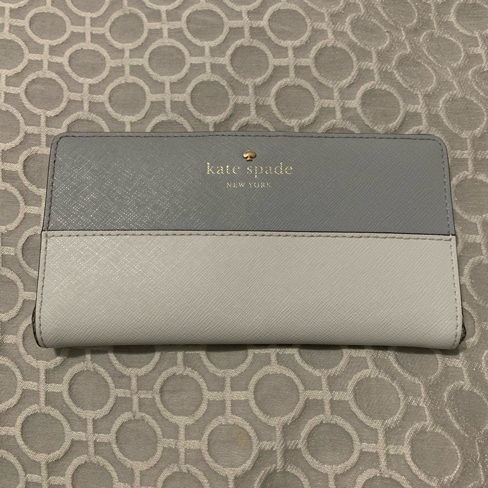 Kate Spade Slim Bifold Saffiano Leather Wallet-2 Tone Gray-EUC